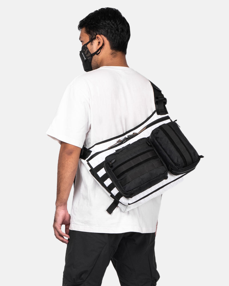 M001-OG ADV “Grid”