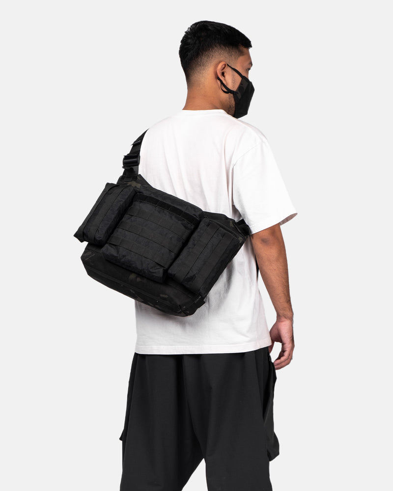 M001-OG ADV “Grid/MC”